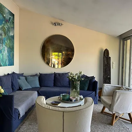 - For Rent - 2179 Cannes