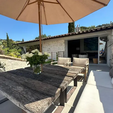 - For Rent - 2179